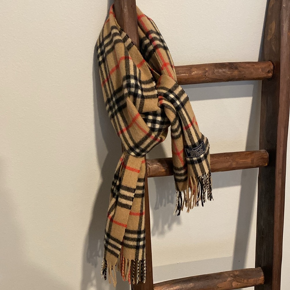 BURBERRYS Tan Plaid Scarf 100% Cashmere (EUC AUTHENTIC VINTAGE) - Picture 6 of 11